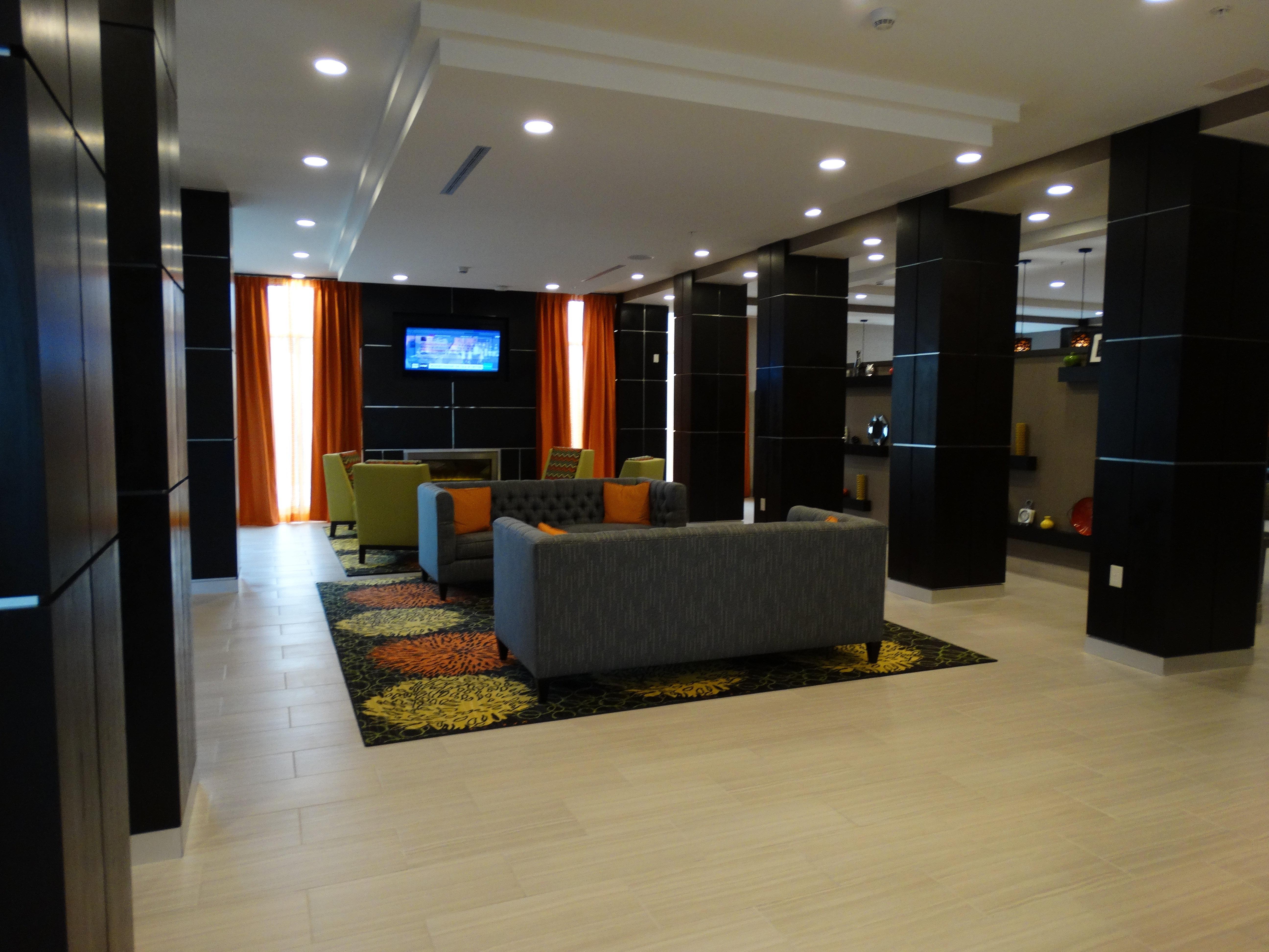 Holiday Inn Covington By Ihg Buitenkant foto